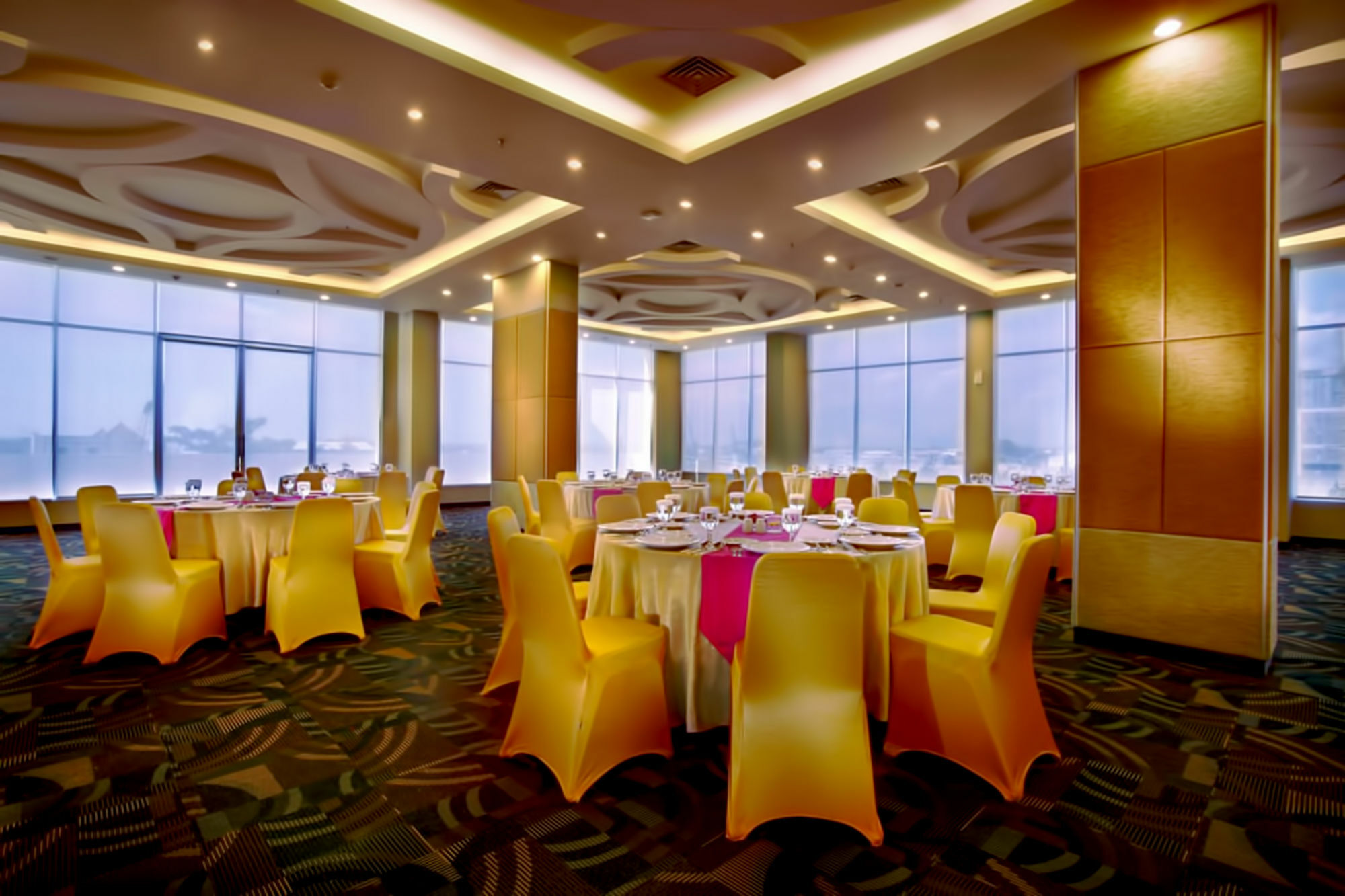 Favehotel Solo Baru Экстерьер фото
